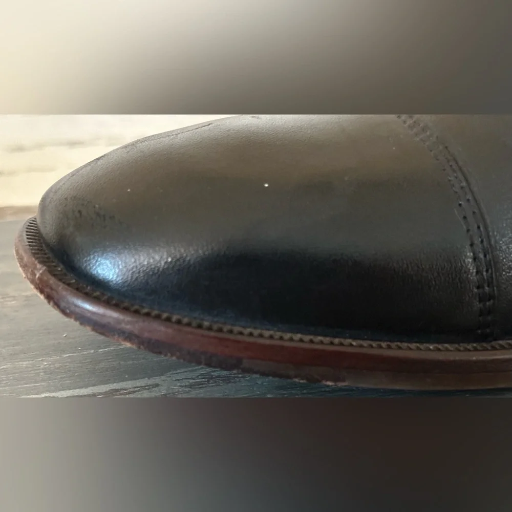 Johnston & Murphy Men's McClain Cap Toe Oxford dress shoe -‎ Size 9.5